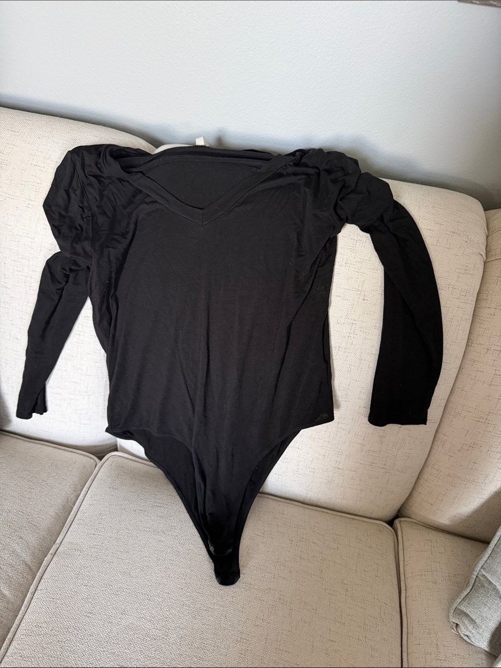 mts Black Long Sleeve V-Neck Bodysuit